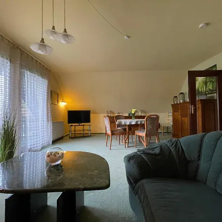 Ferienwohnung Wiesenblick * 뤼베나우